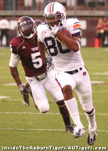 Tempe, United States. 02nd Nov, 2003. Cincinnati Bengals wide receiver  Kelley Washington against the Arizona Cardinals. The Cardinals defeated the  Bengals, 17-14, in an NFL football game at Sun Devil Stadium in